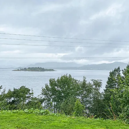 1 Bedroom Amazing In Oydegard Appartamento *