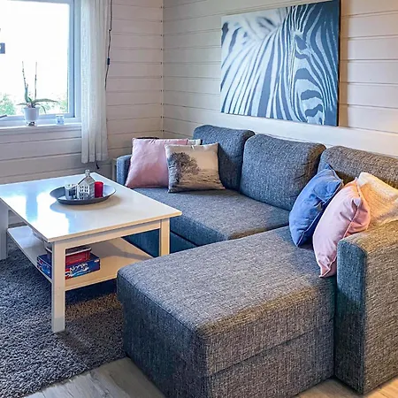 1 Bedroom Front In Oydegard Aspa