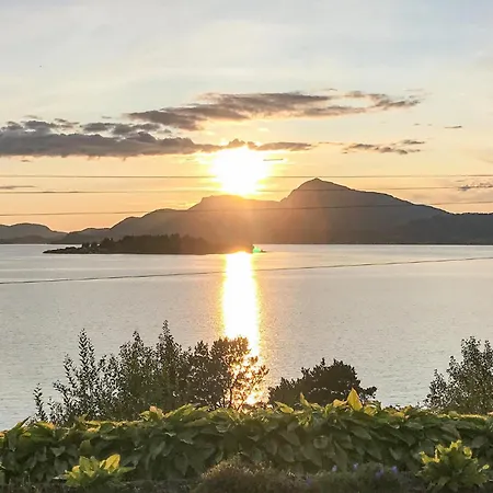 1 Bedroom Front In Oydegard Aspa